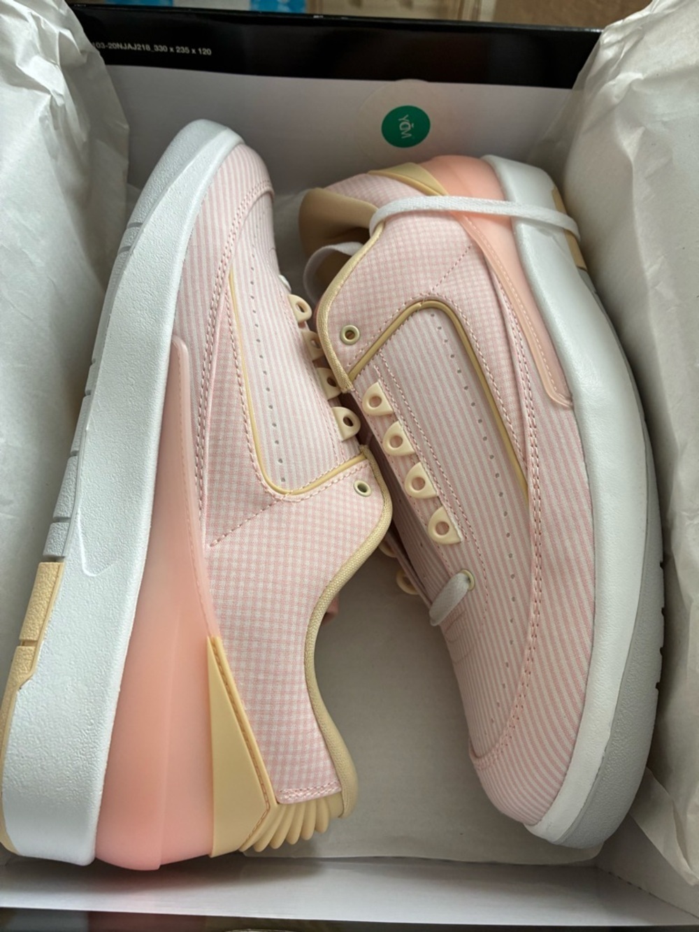Brand New Jordan 2 Easter
size 10